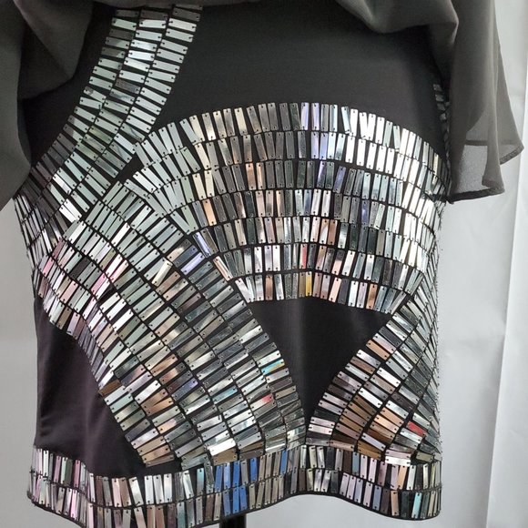 Arden B Gray Chiffon Sequins Cold Shoulder Dress - Picture 4 of 5